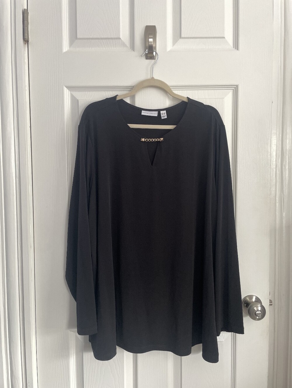 Susan Graver Liquid Knit Long Sleeve Tunic with Chain Trim Black XL